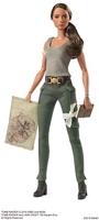 Barbie Signature Lara Croft, poupée de collection Tomb Raider articulée en débardeur gris, bandages et pantalon vert, jouet collector, FJH53