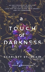 A Touch of Darkness de Scarlett St Clair
