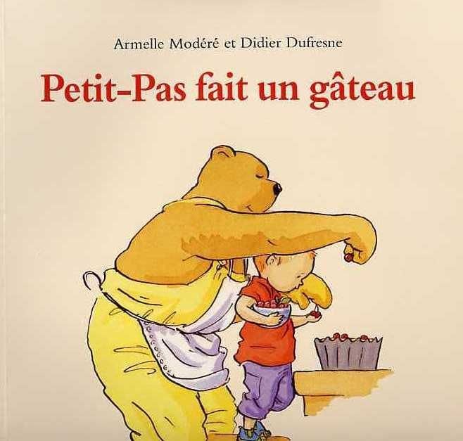 couverture de : Petit-Pas fait un g&acirc;teau