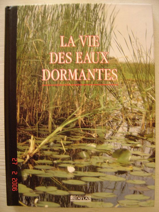 couverture de : La vie des eaux dormantes