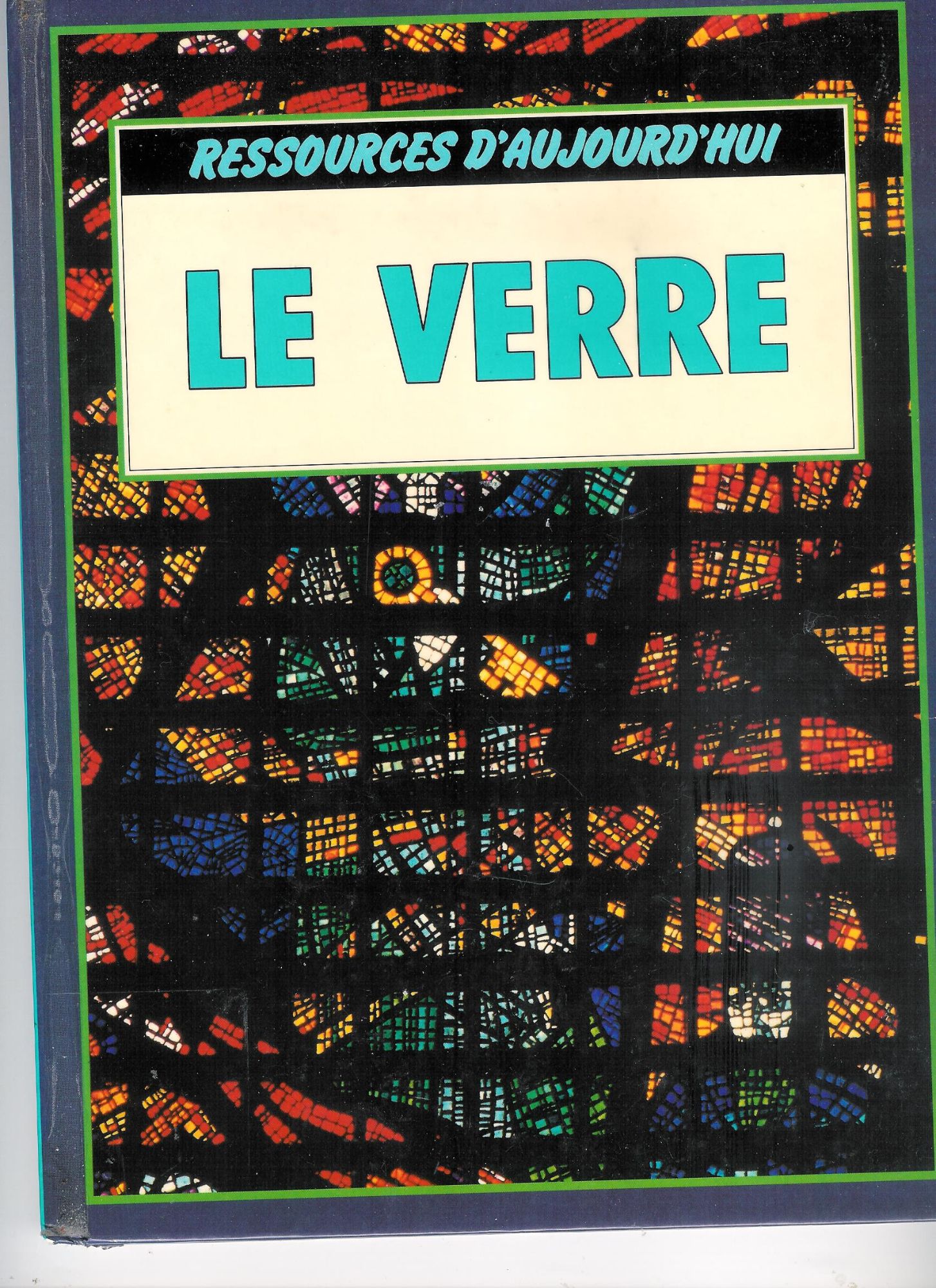 couverture de : Le Verre